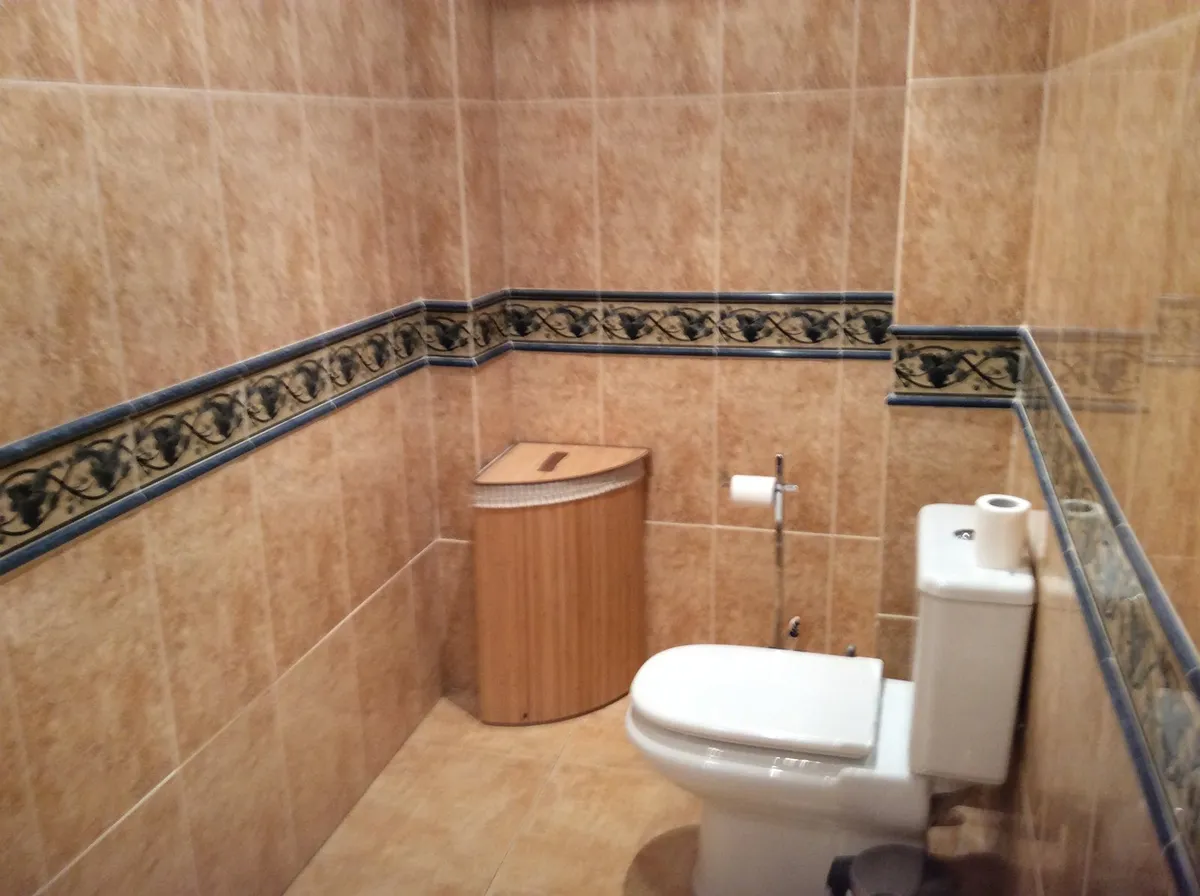 Fuengirola Luxury 2 bed beach Apt - Image 2