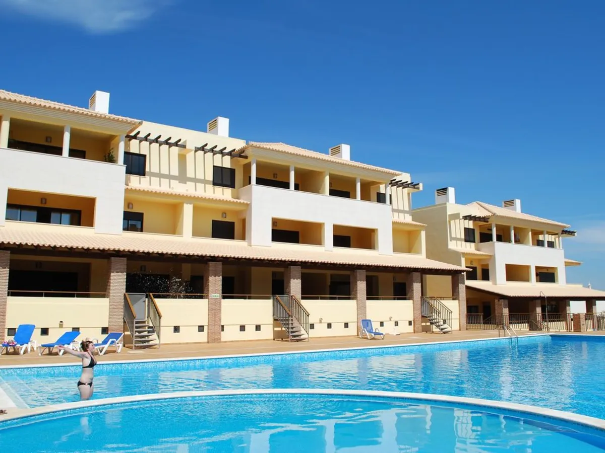 Holiday villa apartment Vilamoura Algarve Portugal - Image 1