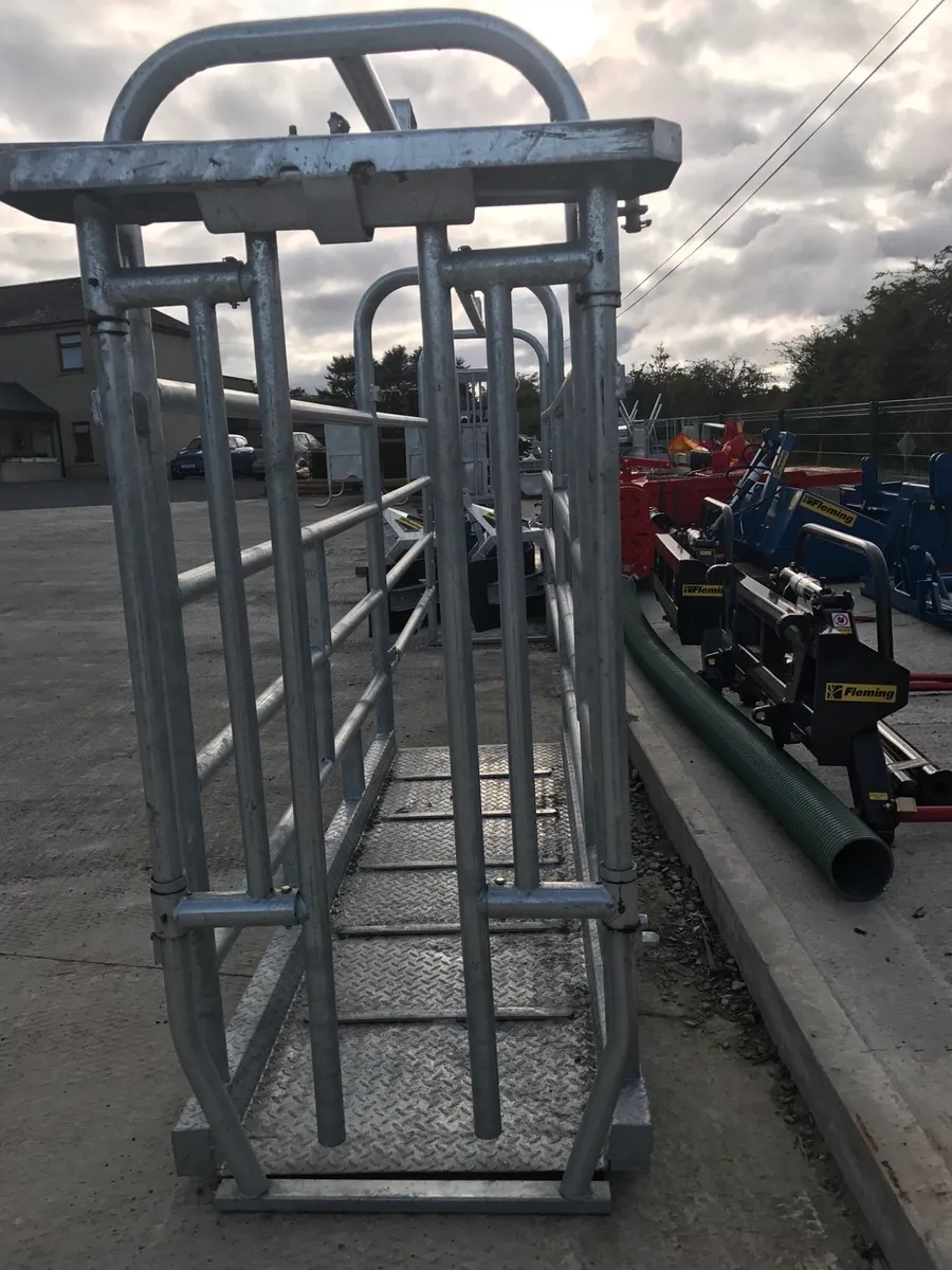 16ft mobile crush - Image 3