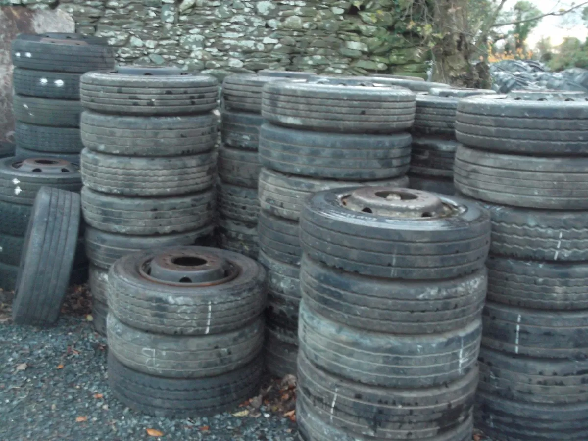 NEW/ PARTWORN TRAILOR / TRACTOR TYRES IN ALL SIZES - Image 2