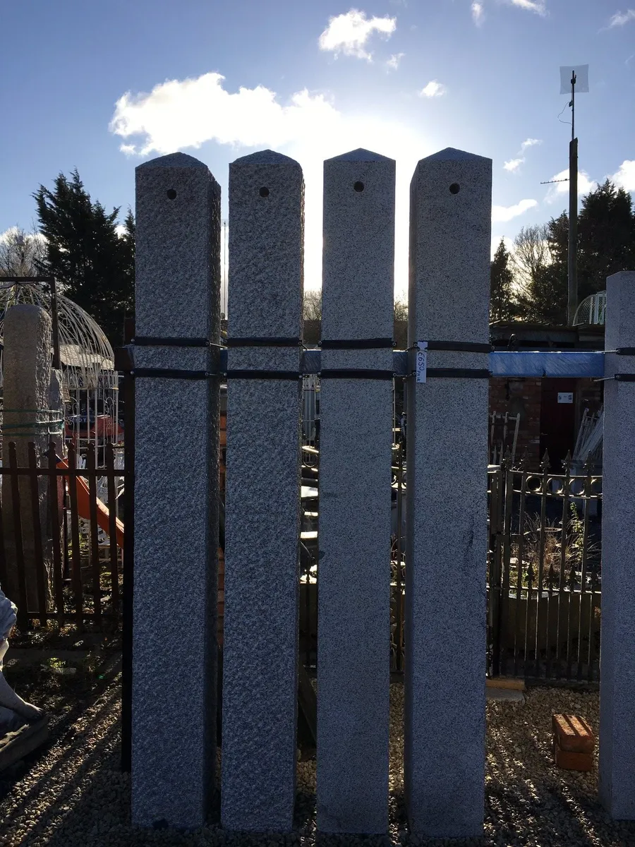 Granite Farm Pillars - Image 3