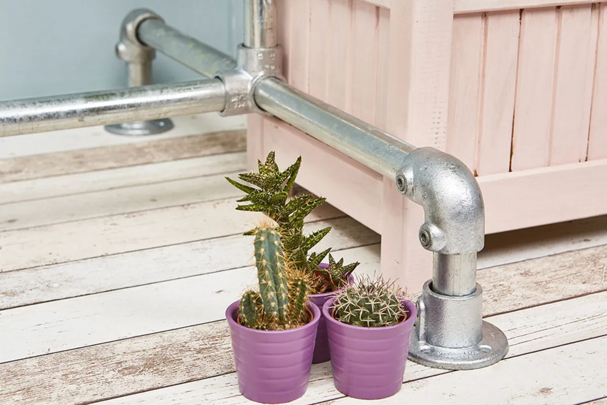 Freestanding Clothing Rails - Cut To Size - Image 4