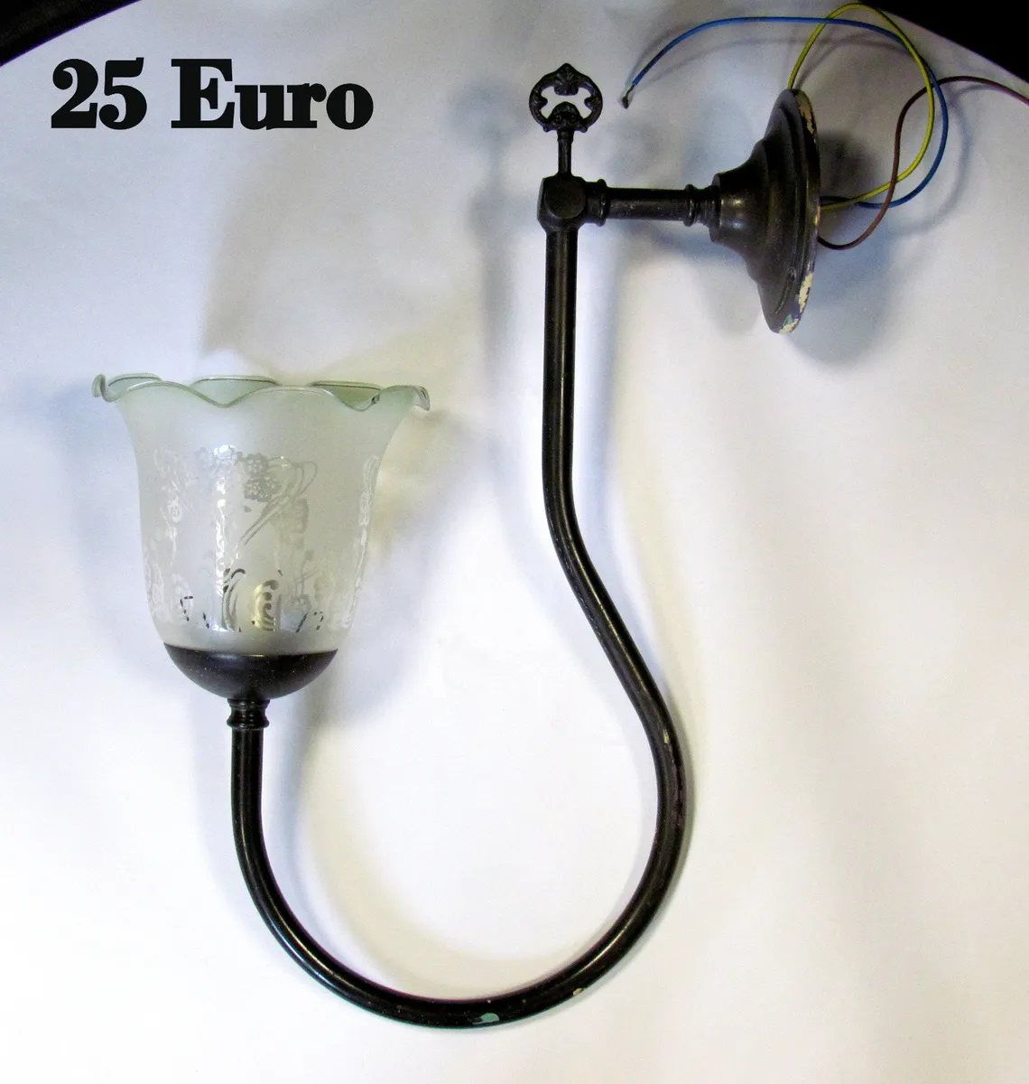 Vintage Style: Ceiling, Wall & table lamps - Image 1