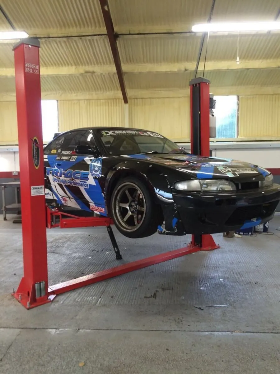 2 post lift - Image 3