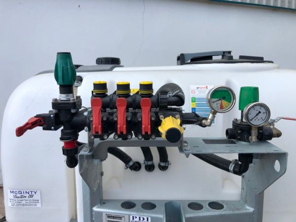 NEW 1000 LITRE GAYSA SPRAYER 148498772