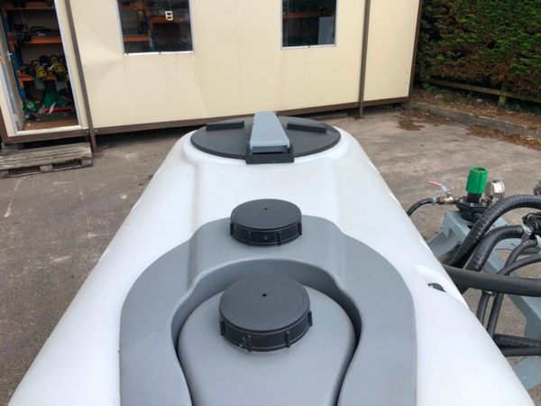 NEW 1000 LITRE GAYSA SPRAYER 148498774