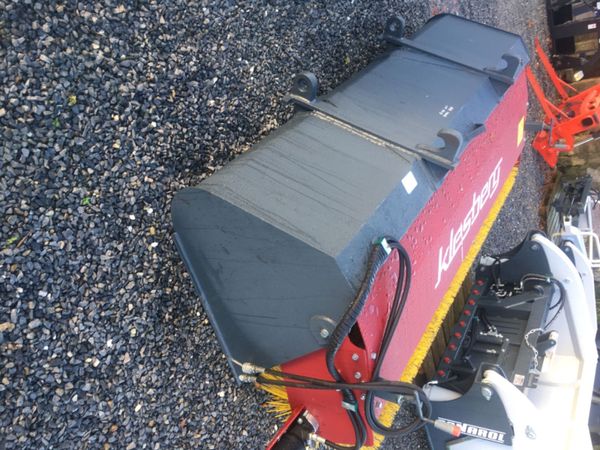 Sweeper bucket 175163639