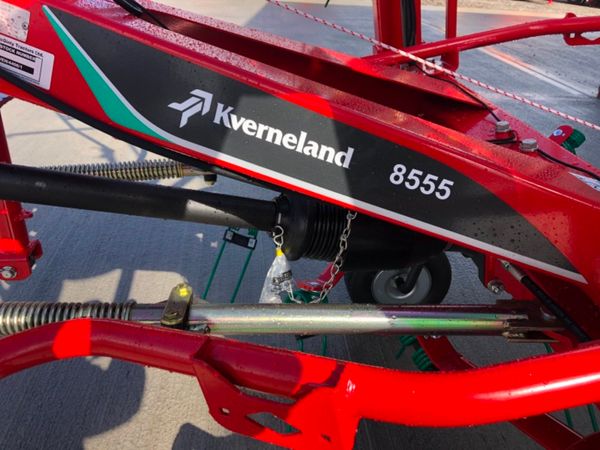 New Kverneland 8555 Tedders 179333051