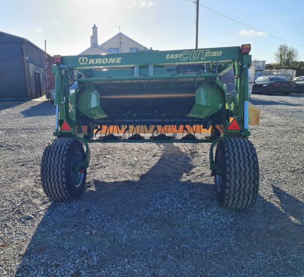 Krone EC2801CV 9 Foot Trailed 247049815