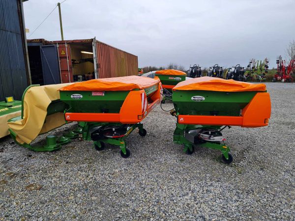 New Amazone spreader 247701696