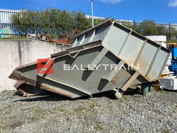Bruce Feeder & Hopper Bin 253901961