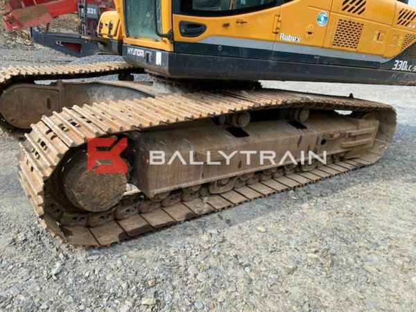 Hyundai Robex 330LC-9A Excavator (2016) 257505015