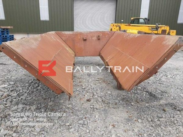 Crusher Hopper 259846178