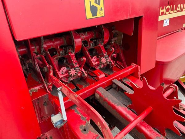 New Holland 565 Square Baler 261578966