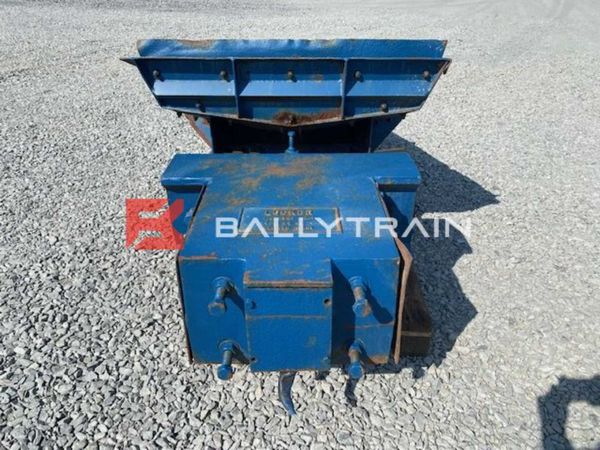 Locker SF42 Vibrating Feeder 261813571