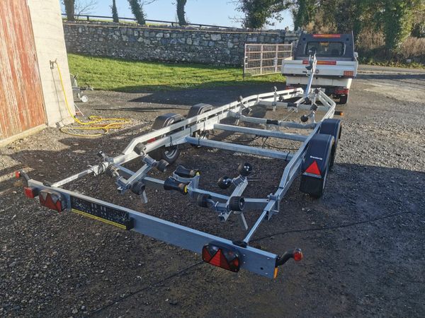 Boat trailers 262070794