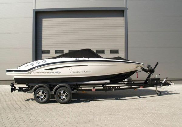 Boat trailers 262070857