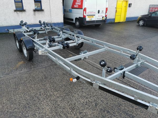 Boat trailers 262070815
