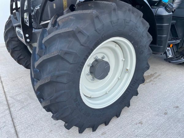 NEW Valtra N135 HiTech 273033876