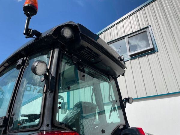 NEW Valtra A105 HiTech 273034074