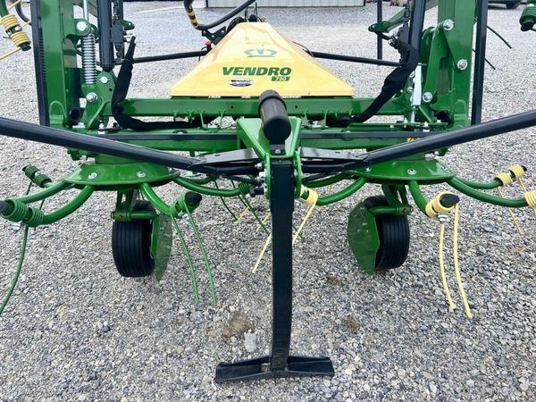 Krone Vendro 790 6 Rotor Tedder -End of Season Sal 273365821