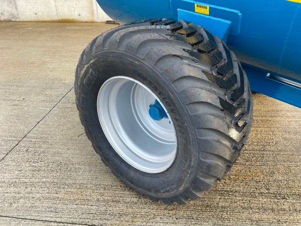 Fleming MS700 Manure Spreader 274678108
