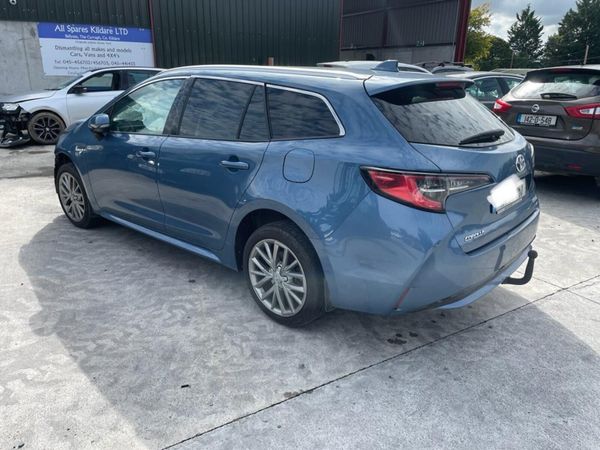 2019 Toyota Corolla *For Parts* 275418468