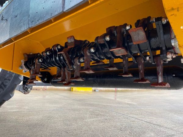 NEW McConnel PA5555-60 Hedgecutter 275868644