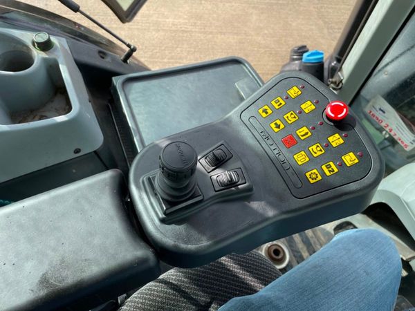 NEW McConnel PA5555-60 Hedgecutter 275868645