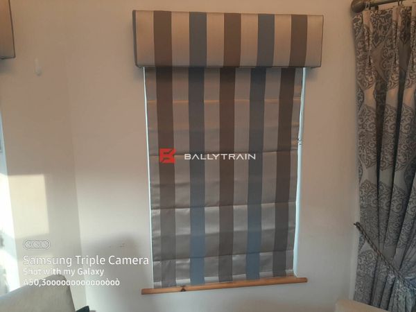 Complete set of Blinds and Curtains 276035368