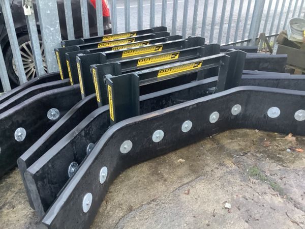 Fleming yard scrapers 280172588