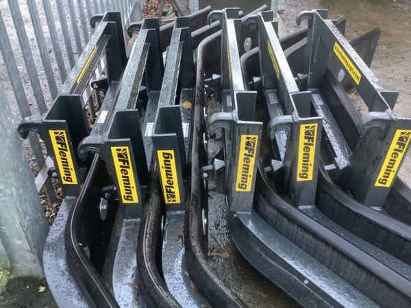 Fleming yard scrapers 280172589