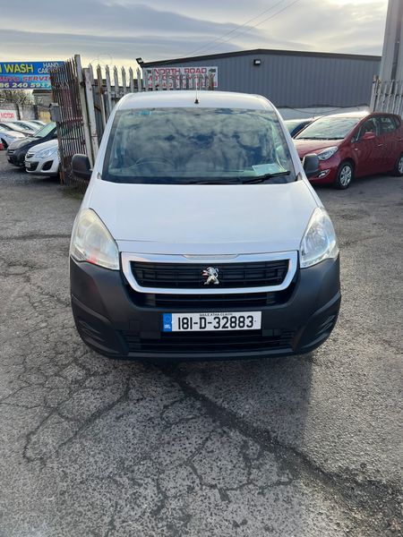 Peugeot Partner 1.6 Diesel 3 Seat New DOE 290219186