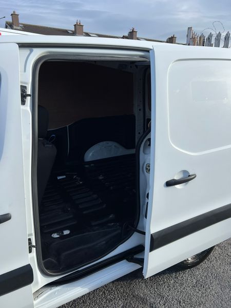 Peugeot Partner 1.6 Diesel 3 Seat New DOE 290219191