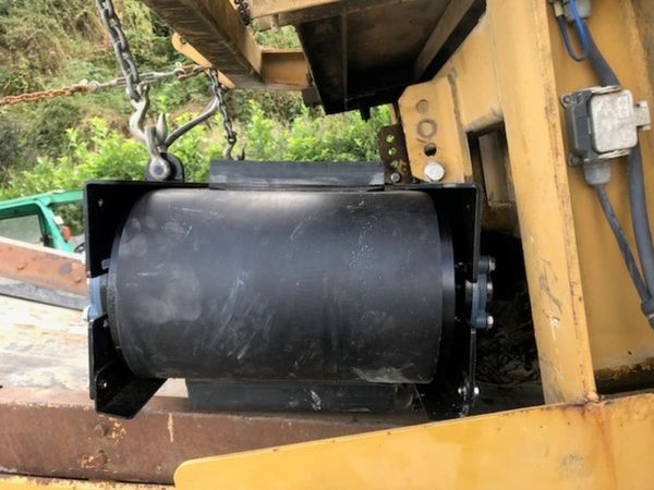 Roco M680 Hydraulic Overband Magnet 299994966