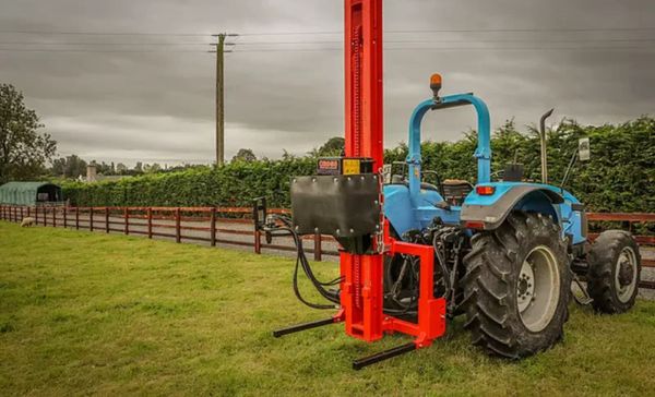 Cross Side Tilt  Post Driver 212438547