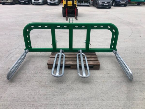 New Cashel Duck Foot Double Bale Stacker 236299373