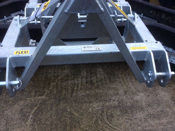 Fleming yard scrapers 236589614