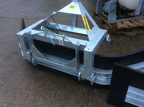 Fleming yard scrapers 236589616