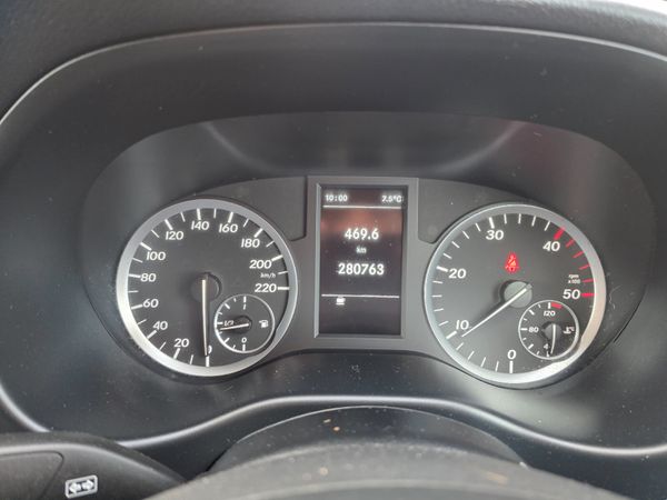 Mercedes Vito 2019 340146549