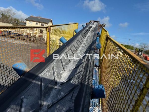 Mobile Feeder Conveyor (With Second Radial Conveyo 340375563