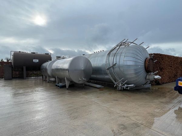 Storage tanks fuel water 341254944