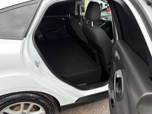 Ford Focus Van 342240456