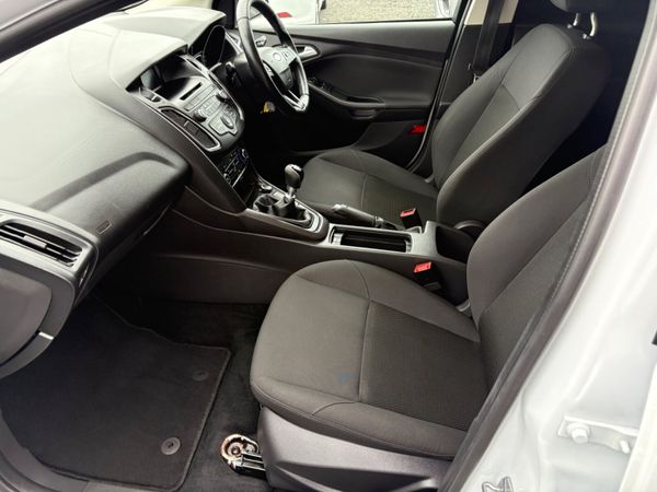 Ford Focus Van 342240437