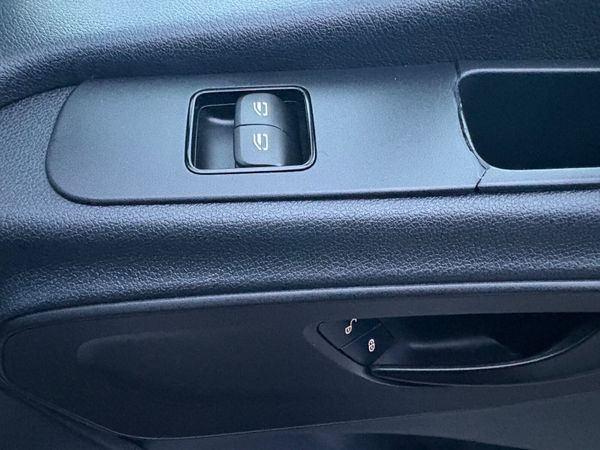 Mercedes-Benz Sprinter 342243642