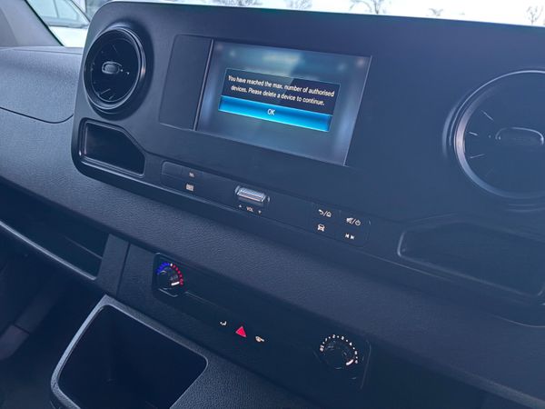 Mercedes-Benz Sprinter 342243618