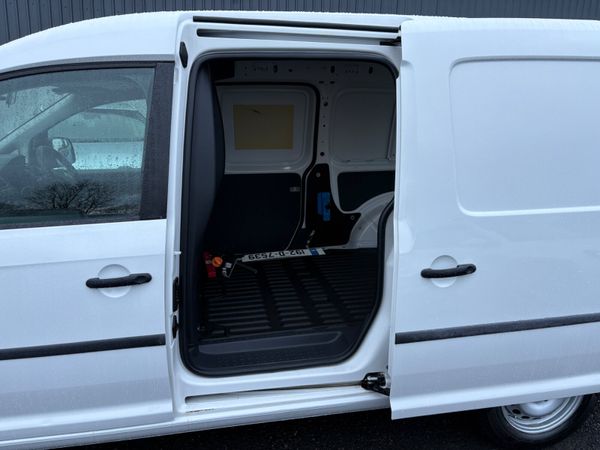 Volkswagen Caddy Maxi 344444266