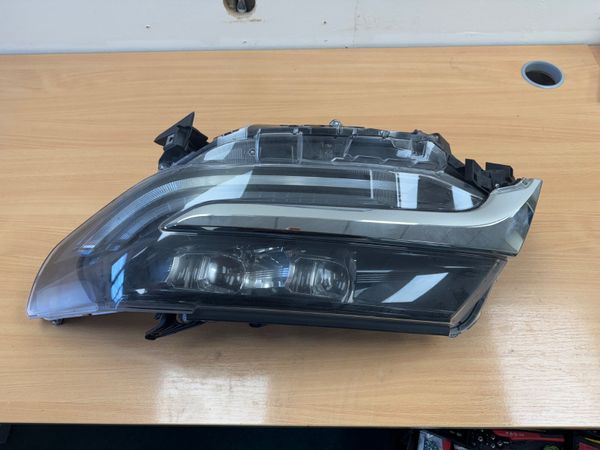 TOYOTA ALPHARD LEFT HEADLIGHT 344991810