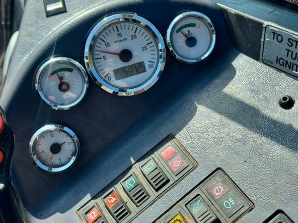 142 Manitou Pivot Steer Like NEW 348283847