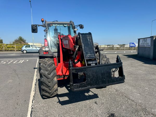 142 Manitou Pivot Steer Like NEW 348283833